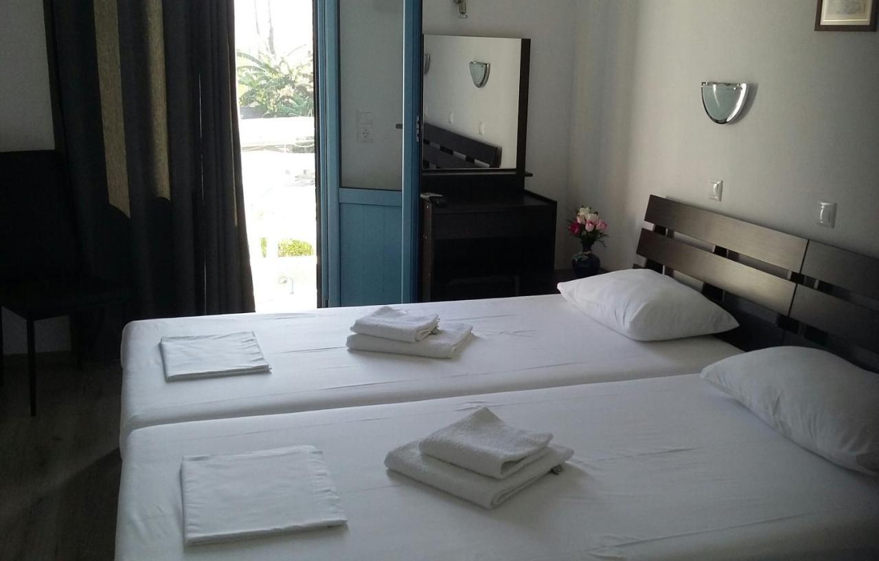 Delfini Hotel Skala  Luaran gambar
